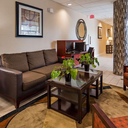 Best Western Airport Inn & Suites Cleveland Brook Park Ngoại thất bức ảnh