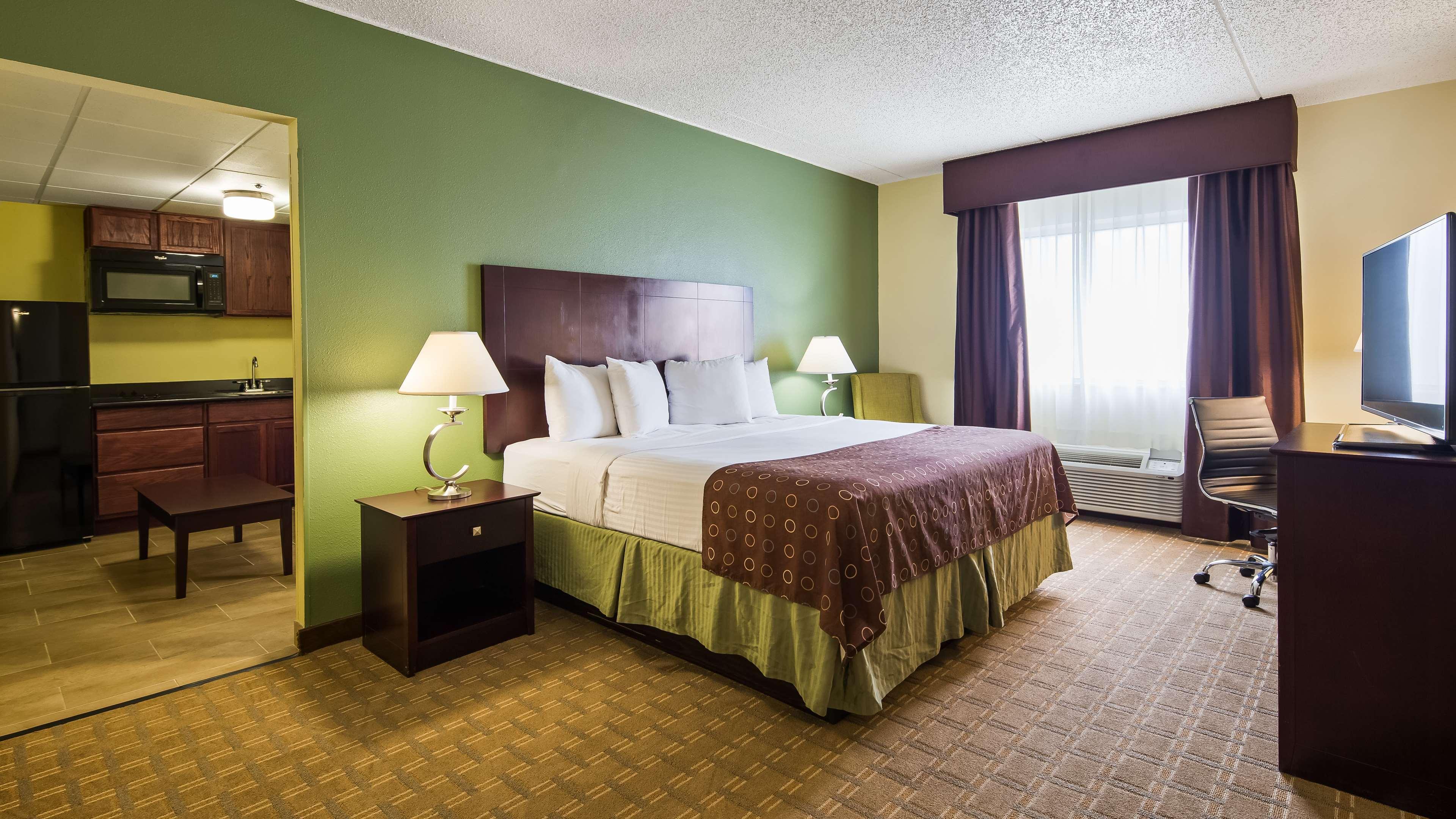 Best Western Airport Inn & Suites Cleveland Brook Park Ngoại thất bức ảnh