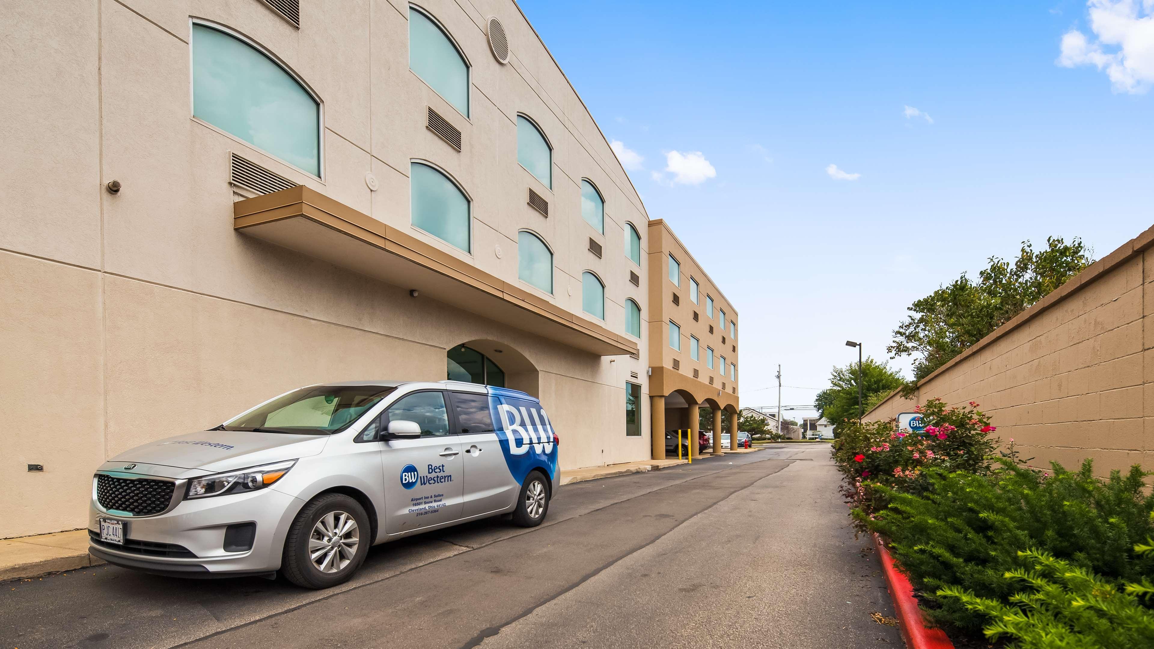 Best Western Airport Inn & Suites Cleveland Brook Park Ngoại thất bức ảnh