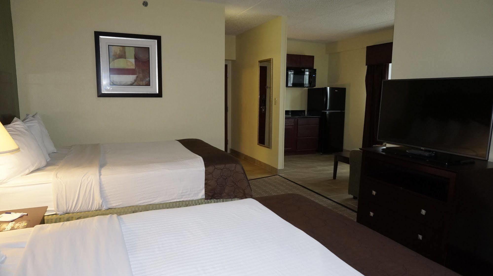 Best Western Airport Inn & Suites Cleveland Brook Park Ngoại thất bức ảnh