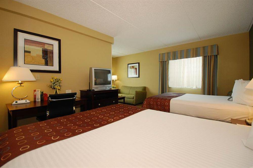 Best Western Airport Inn & Suites Cleveland Brook Park Phòng bức ảnh