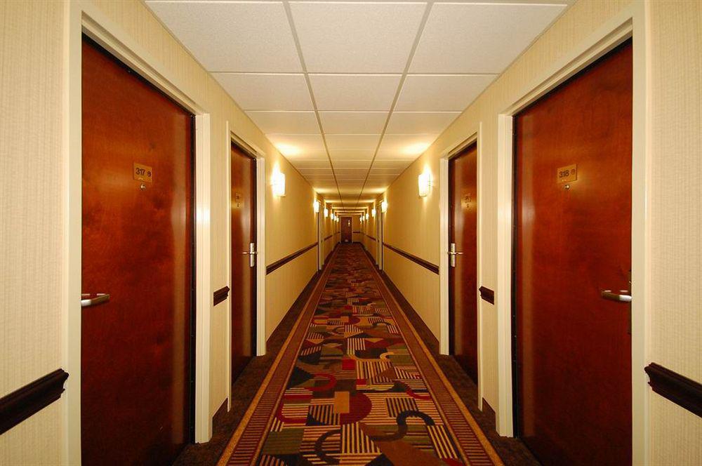 Best Western Airport Inn & Suites Cleveland Brook Park Ngoại thất bức ảnh
